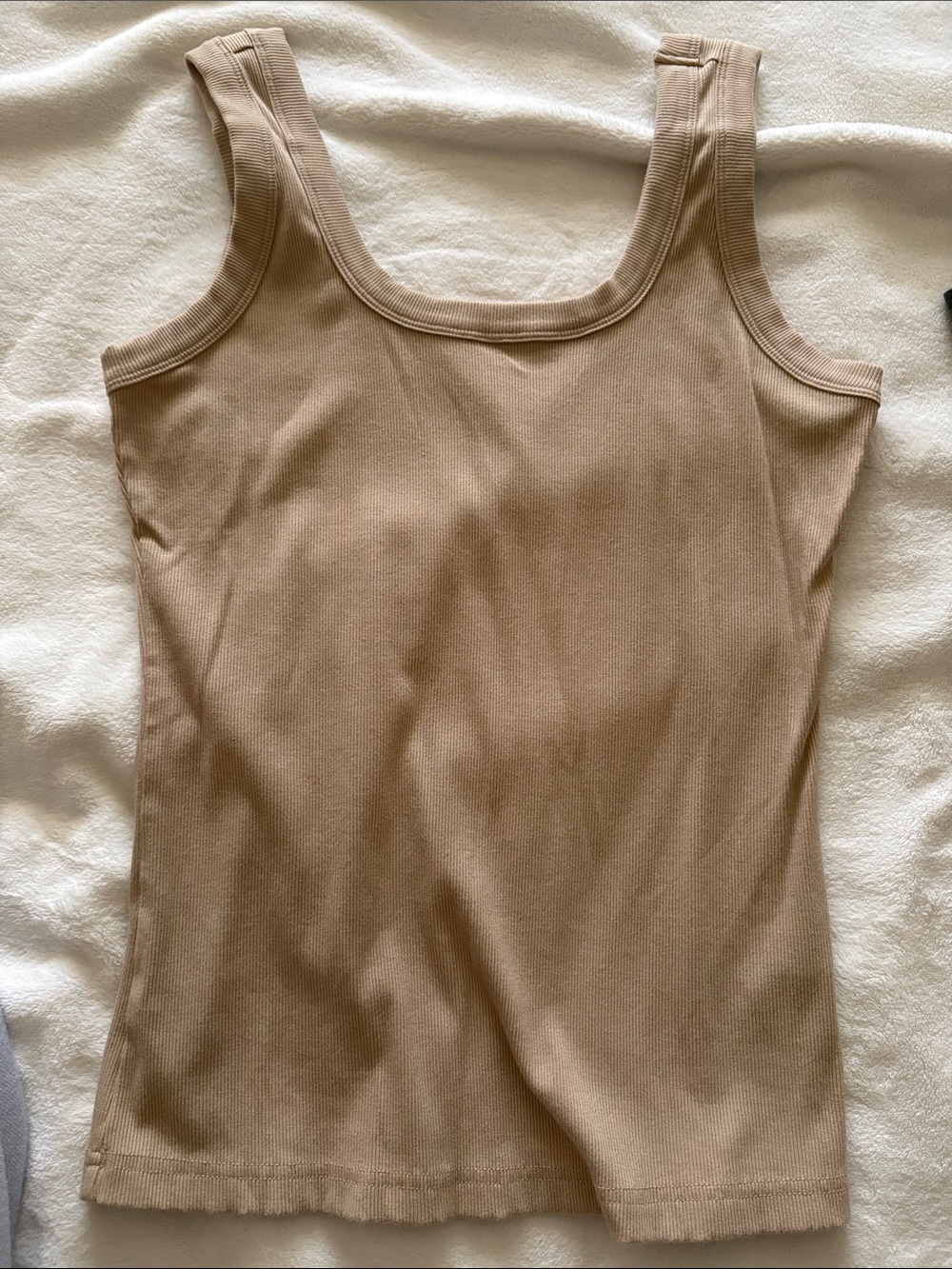 Amazon Women's Ribbed Scoop Tank - Beige Tan